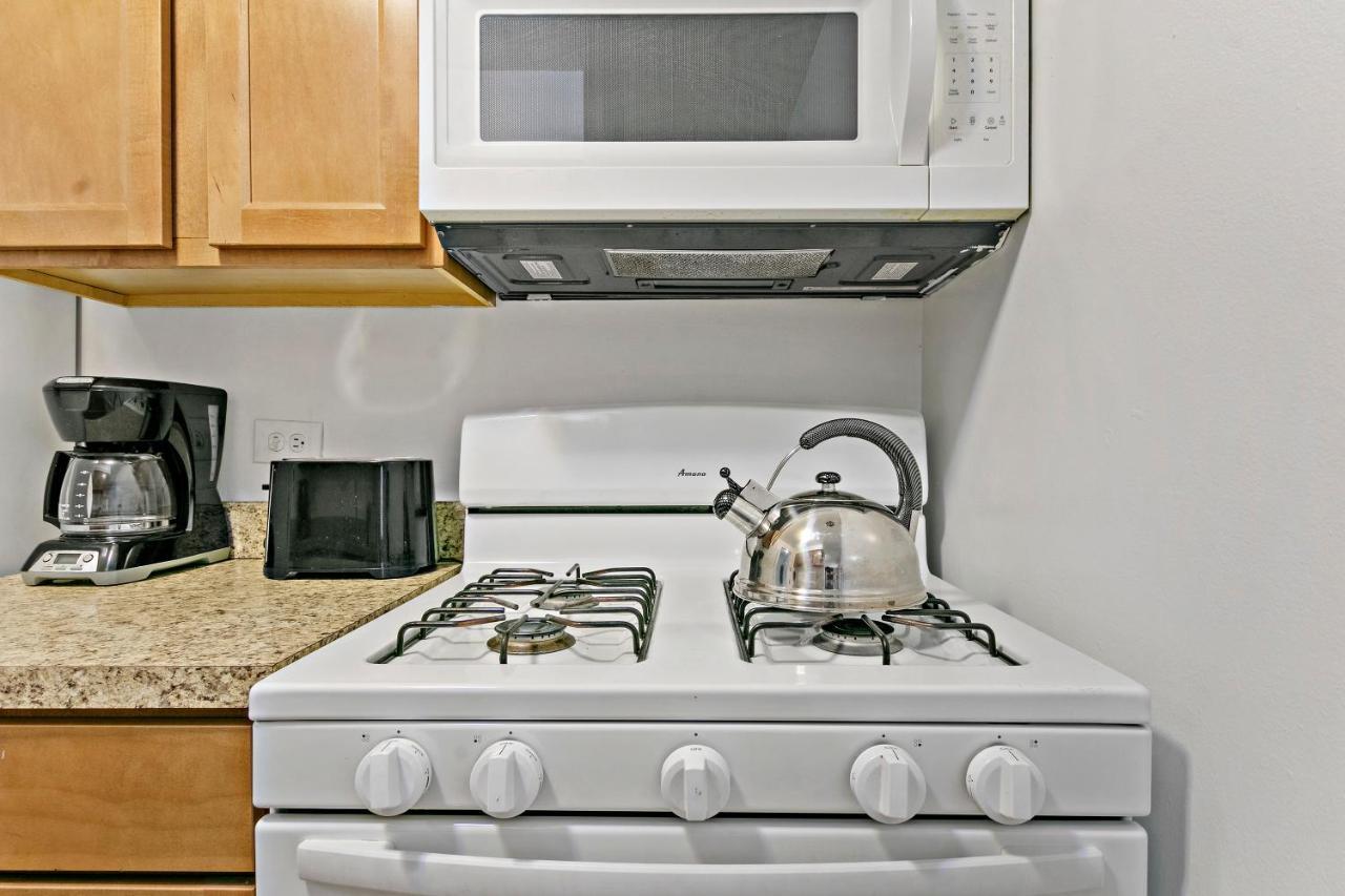 Stunning 1Br Apartment At Center Of Lakeview - Oakdale 211 Chicago Exterior foto
